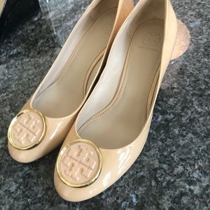 Tory Burch Wedges! ✨